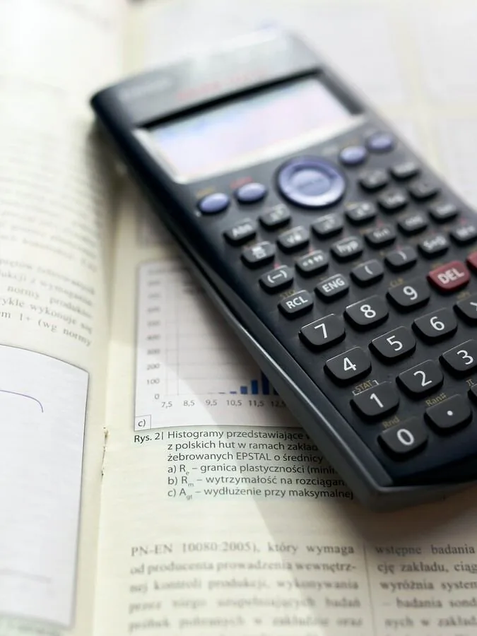 Calculadora y documentación para el estudio financiero